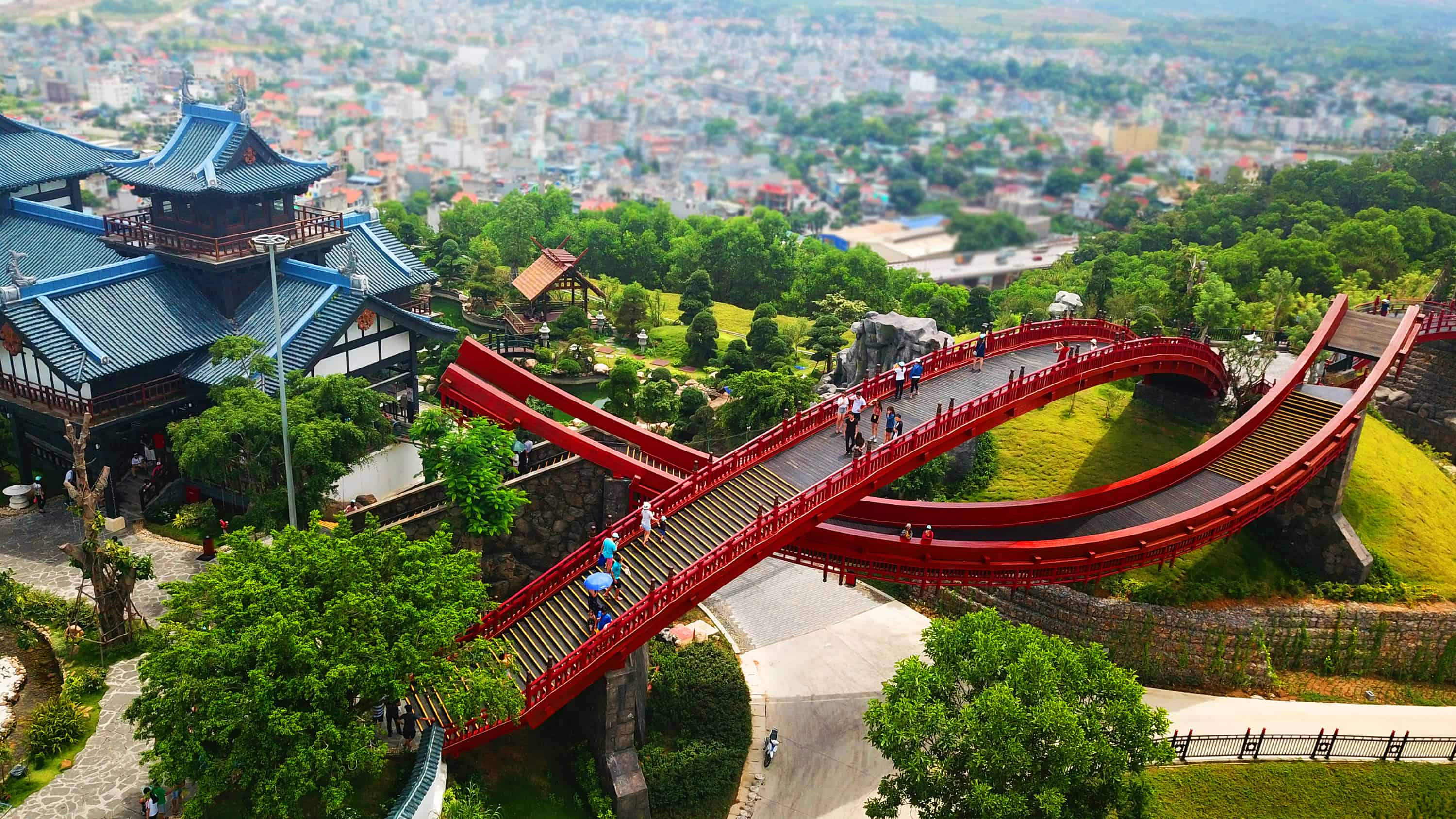 Tour Khám phá Quảng Ninh 2 ngày 1 đêm